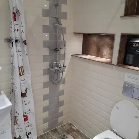 Apartamento R I A N A 3 *